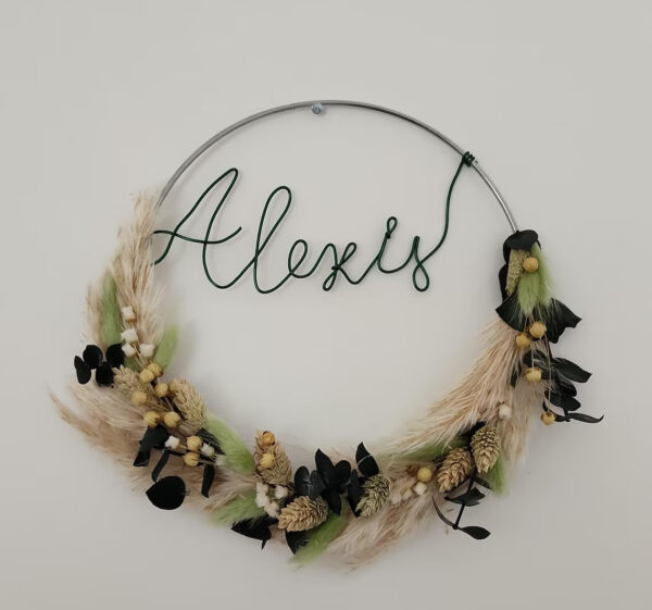 Couronne en fleurs séchées personnalisée – Image 5