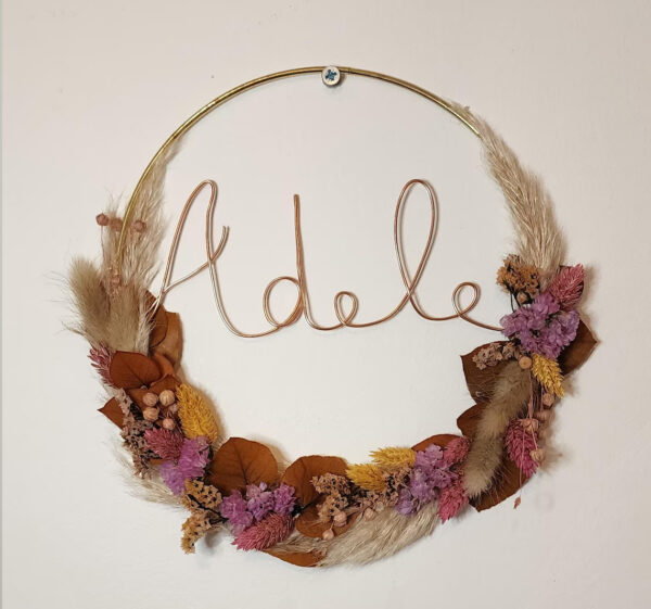 Couronne en fleurs séchées personnalisée – Image 4