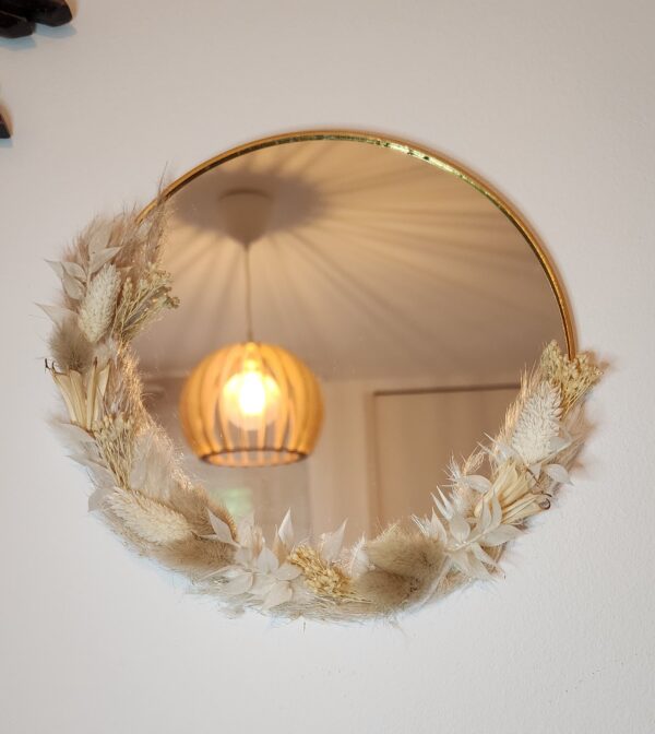 Miroirs décoratifs en fleurs séchées – Pièces uniques et artisanales