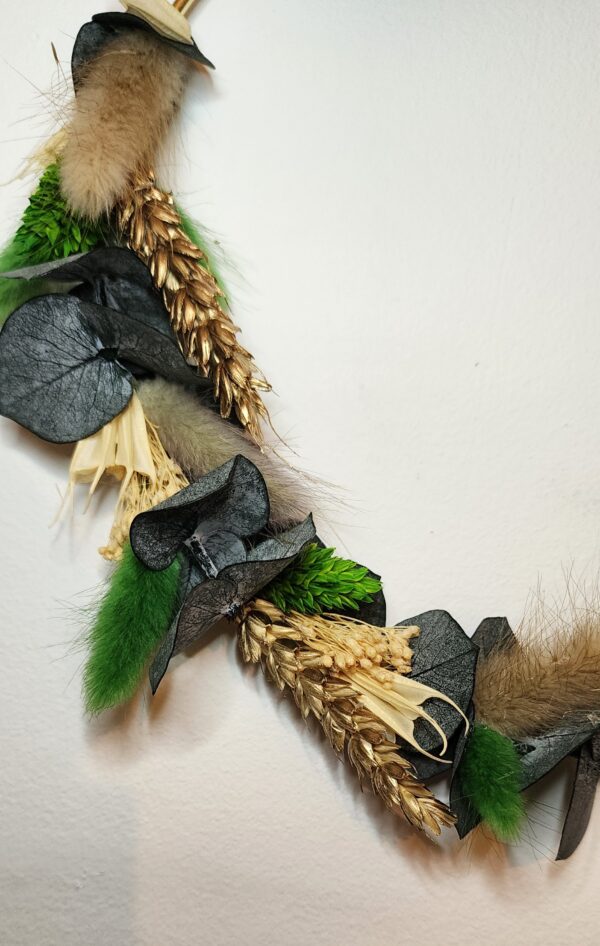 Couronne en fleurs séchées – Vert, Blanc & Doré – Image 3