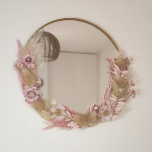 Miroirs décoratifs en fleurs séchées – Pièces uniques et artisanales
