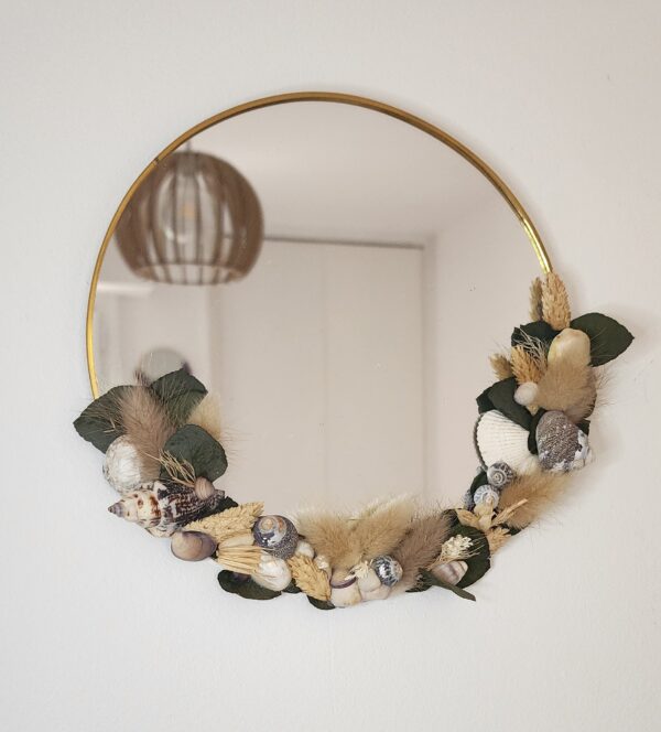 Miroirs décoratifs en fleurs séchées – Pièces uniques et artisanales